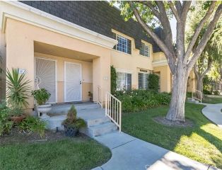 19110 Kittridge Street 5, Reseda, CA 91335