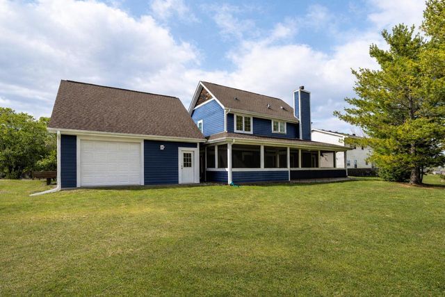 6621 Heidelberg CIRCLE, Waterford, WI 53185