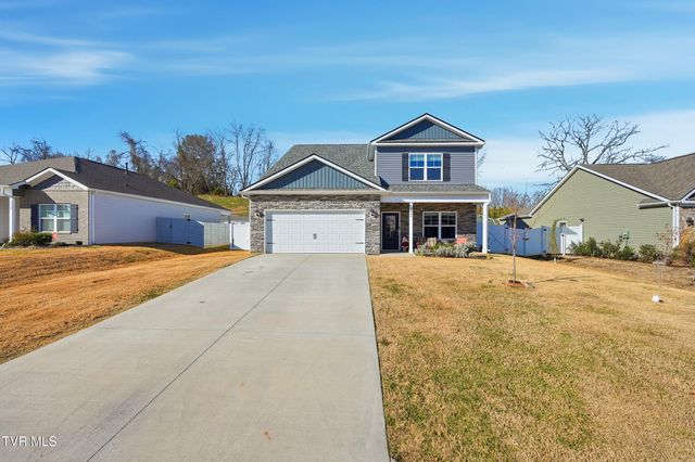 5402 Wildlife Circle, Piney Flats, TN 37686