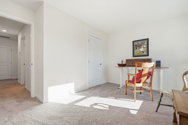 5402 Wildlife Circle, Piney Flats, TN 37686