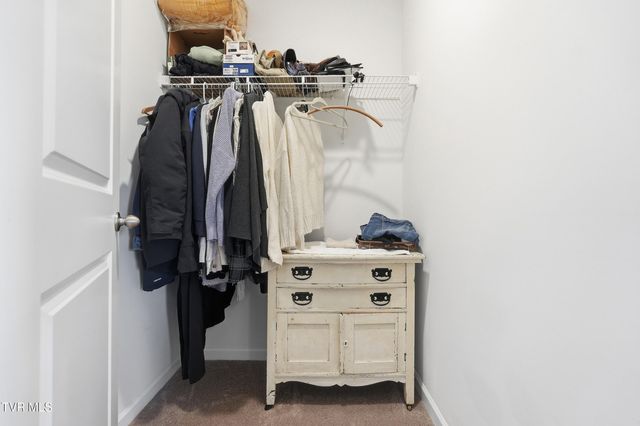 5402 Wildlife Circle, Piney Flats, TN 37686