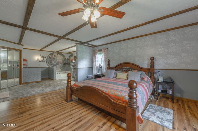 1528 Irondale Road, Big Stone Gap, VA 24219