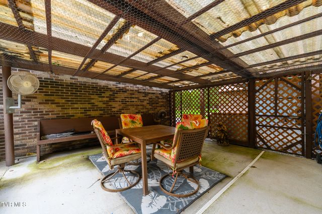 1528 Irondale Road, Big Stone Gap, VA 24219