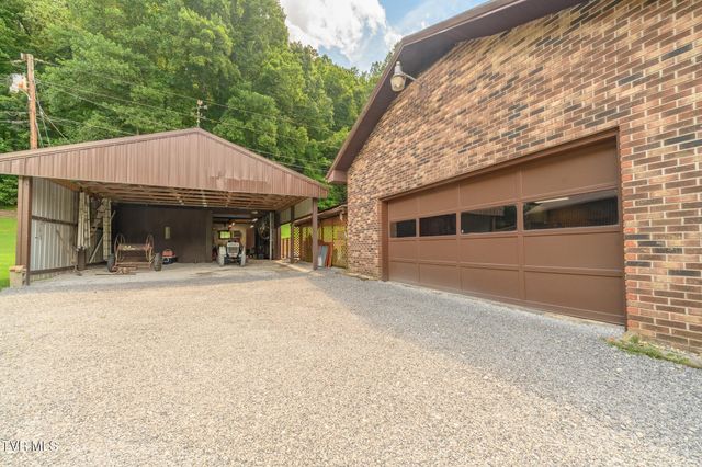 1528 Irondale Road, Big Stone Gap, VA 24219
