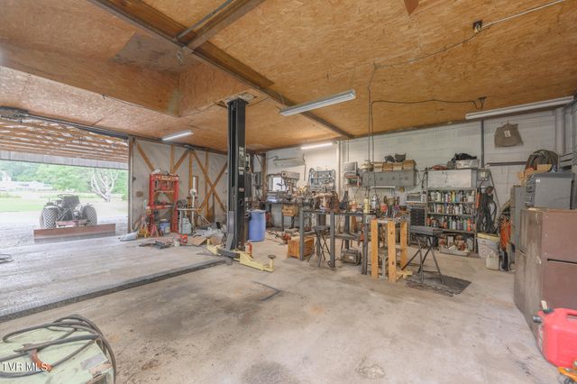 1528 Irondale Road, Big Stone Gap, VA 24219