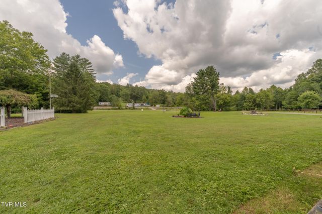 1528 Irondale Road, Big Stone Gap, VA 24219
