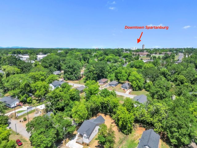 305 Appian Drive, Spartanburg, SC 29306