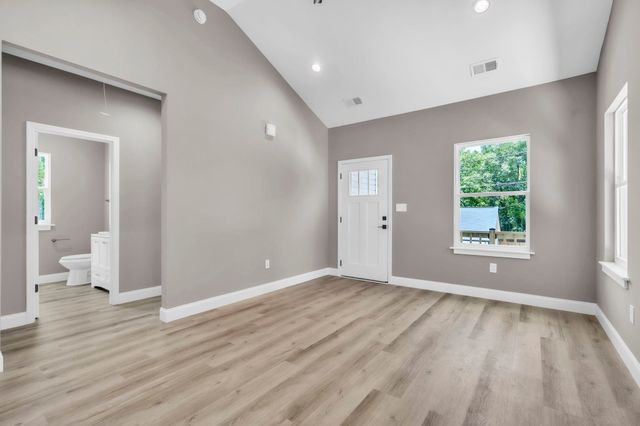 305 Appian Drive, Spartanburg, SC 29306
