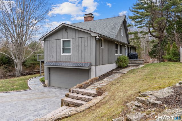 34 Squaw Brook Road, Branford, CT 06405