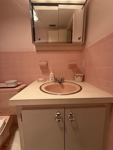 2050 NE 39th Street 211w, Lighthouse Point, FL 33064