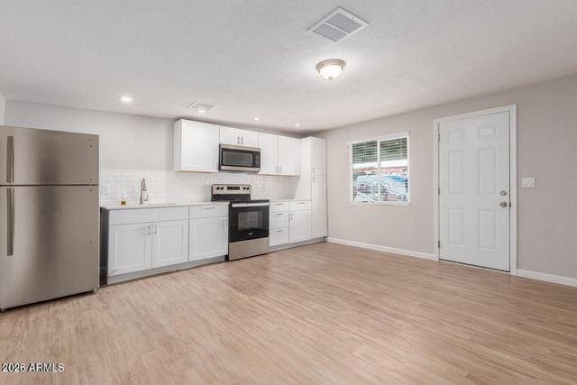 231 S 1ST Street, Avondale, AZ 85323
