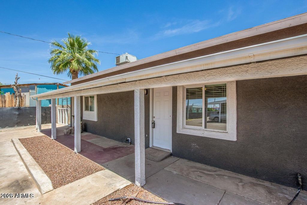 231 S 1ST Street, Avondale, AZ 85323 — photo 2
