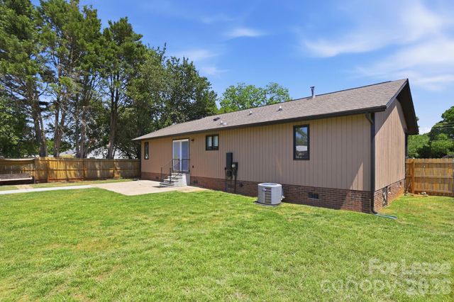 303 Ford Street, Cramerton, NC 28032