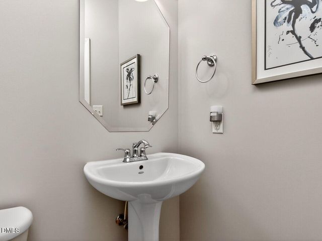 3503 Edgemont Drive, Raleigh, NC 27612