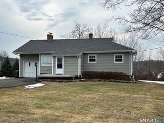 324 Savage Hill Road, Berlin, CT 06037