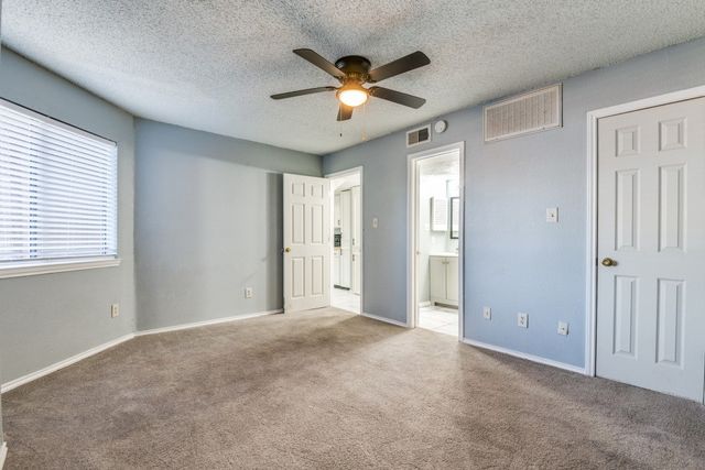 9825 Walnut Street M 205, Dallas, TX 75243