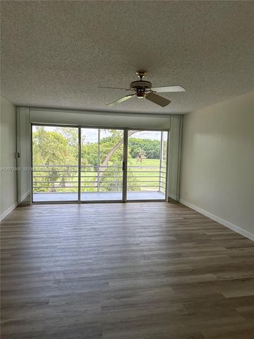8380 Sands Point Boulevard J310, Tamarac, FL 33321