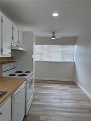 8380 Sands Point Boulevard J310, Tamarac, FL 33321