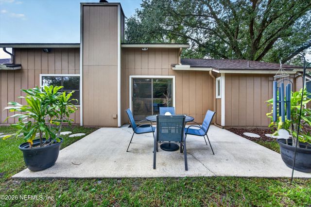 8565 ECHORIDGE Court, Jacksonville, FL 32244