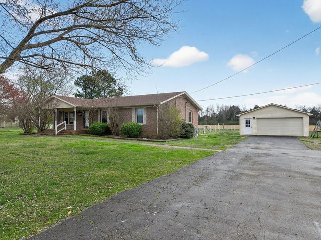 4377 Windrow Rd, Rockvale, TN 37153