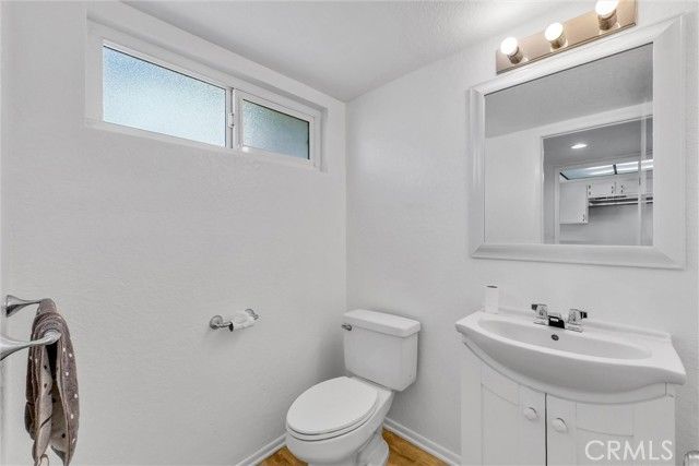 2000 W Palmyra 30, Orange, CA 92868