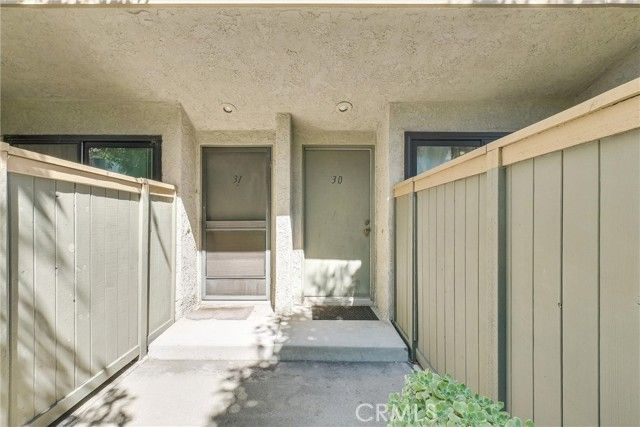 2000 W Palmyra 30, Orange, CA 92868