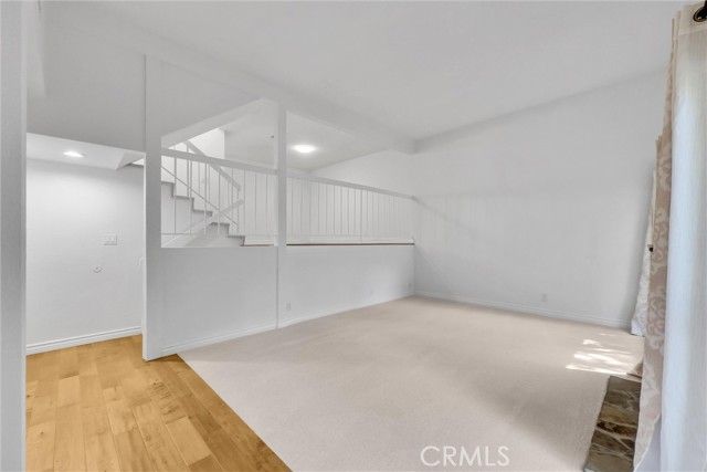 2000 W Palmyra 30, Orange, CA 92868