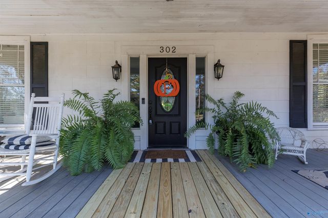 302 S Scott Street, Scottsboro, AL 35768