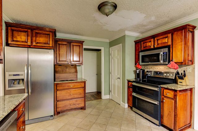 163 Hillcrest Drive, Gaffney, SC 29340