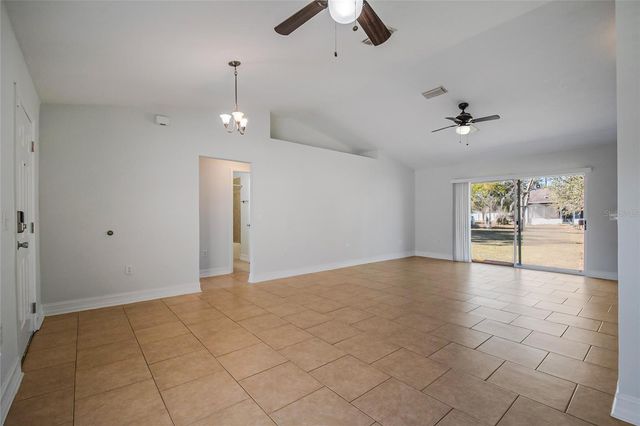 2370 PINE STREET, Oviedo, FL 32765