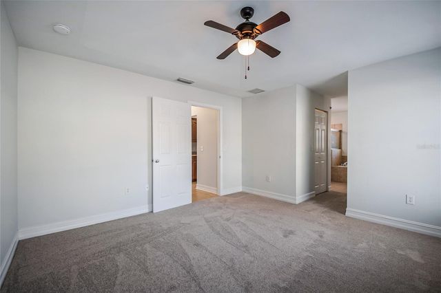 2370 PINE STREET, Oviedo, FL 32765