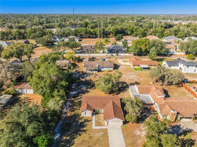 2370 PINE STREET, Oviedo, FL 32765