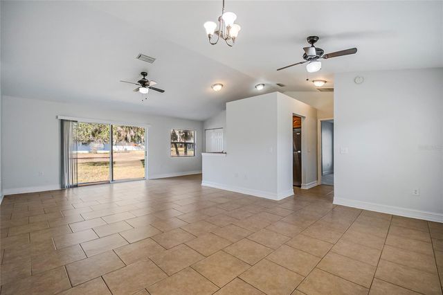 2370 PINE STREET, Oviedo, FL 32765