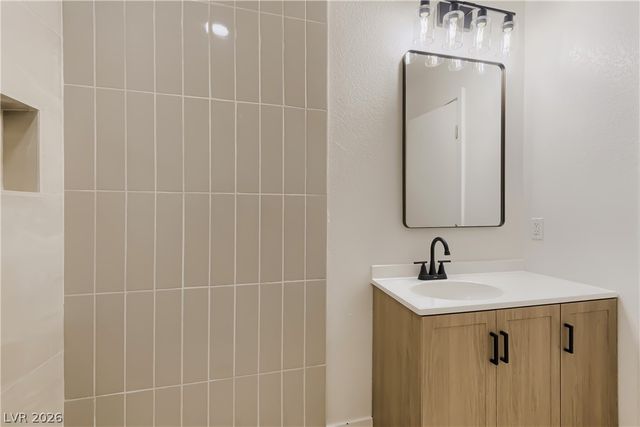 6124 Halifax Circle, Las Vegas, NV 89107