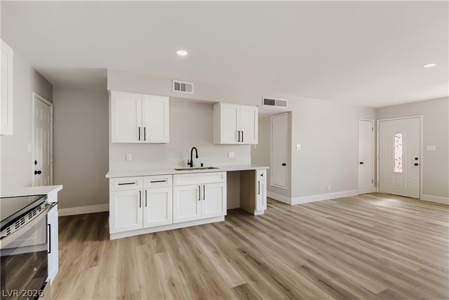 6124 Halifax Circle, Las Vegas, NV 89107
