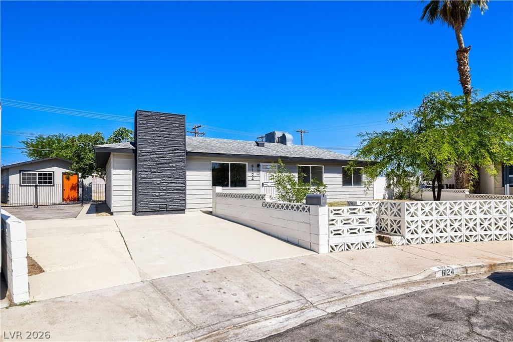 6124 Halifax Circle, Las Vegas, NV 89107