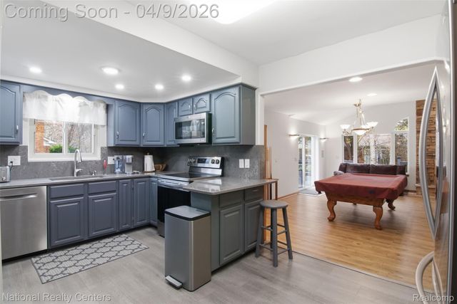 35037 Ellen Court, Livonia, MI 48154