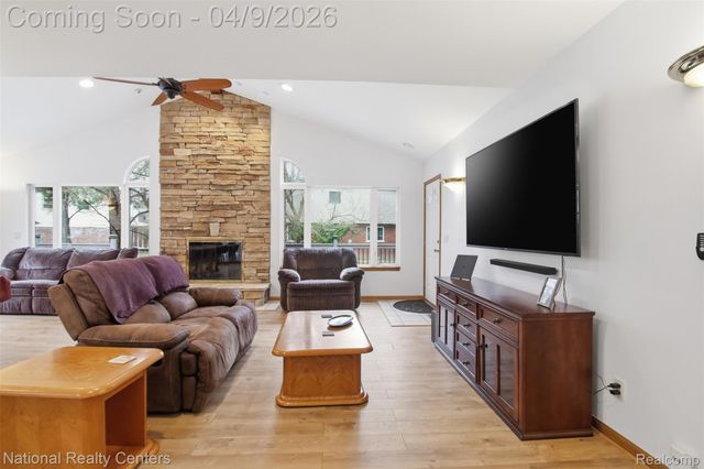 35037 Ellen Court, Livonia, MI 48154