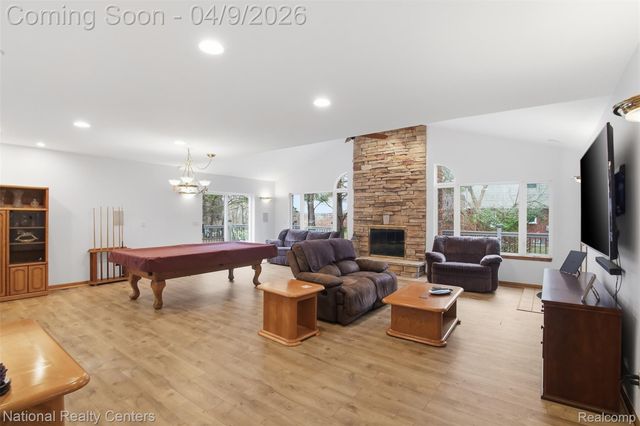 35037 Ellen Court, Livonia, MI 48154