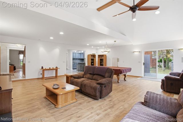 35037 Ellen Court, Livonia, MI 48154