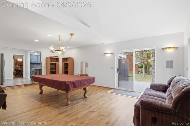 35037 Ellen Court, Livonia, MI 48154