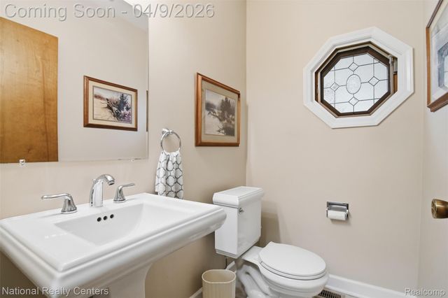 35037 Ellen Court, Livonia, MI 48154