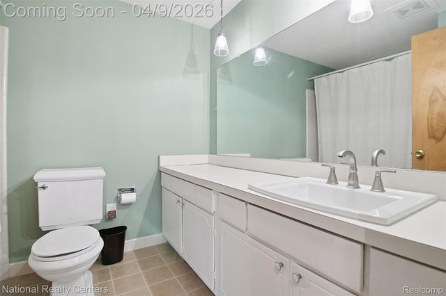35037 Ellen Court, Livonia, MI 48154