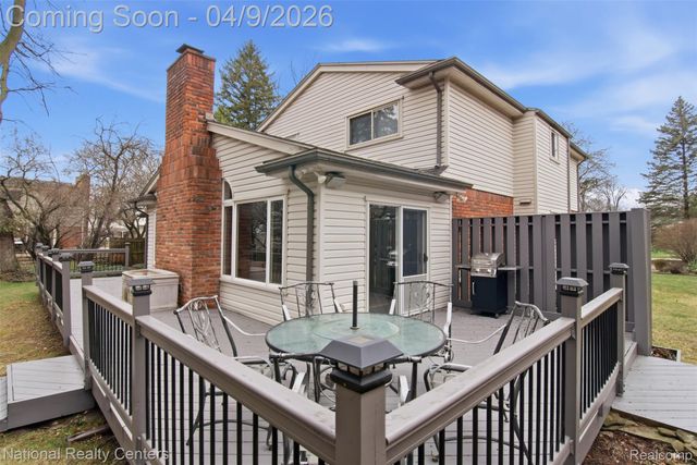35037 Ellen Court, Livonia, MI 48154