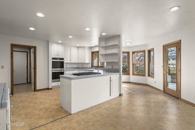 1653 Dees Lane, Minden, NV 89423