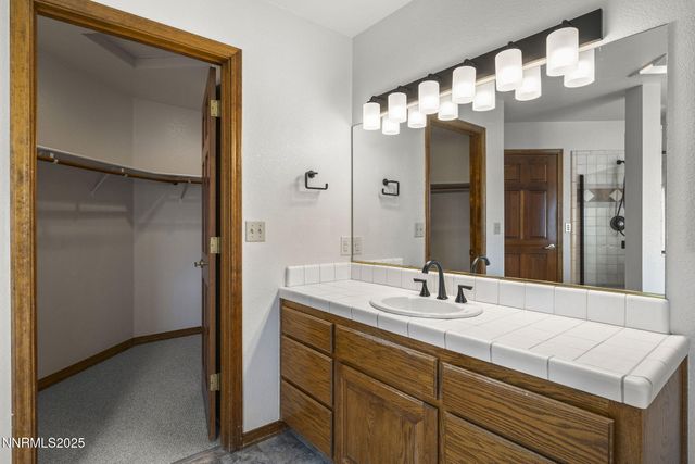 1653 Dees Lane, Minden, NV 89423