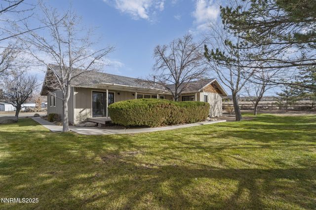 1653 Dees Lane, Minden, NV 89423