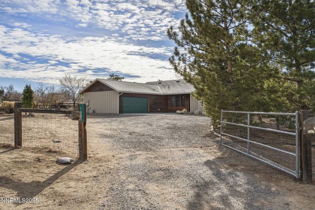 1653 Dees Lane, Minden, NV 89423