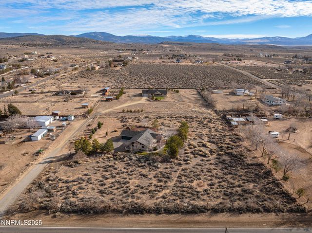 1653 Dees Lane, Minden, NV 89423