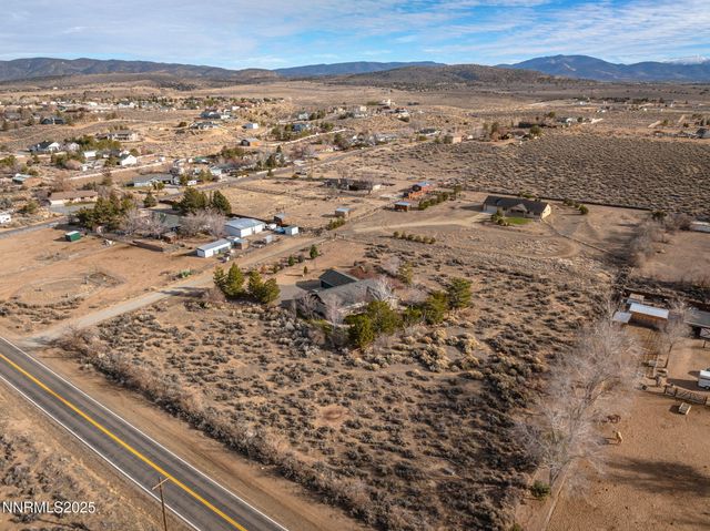 1653 Dees Lane, Minden, NV 89423